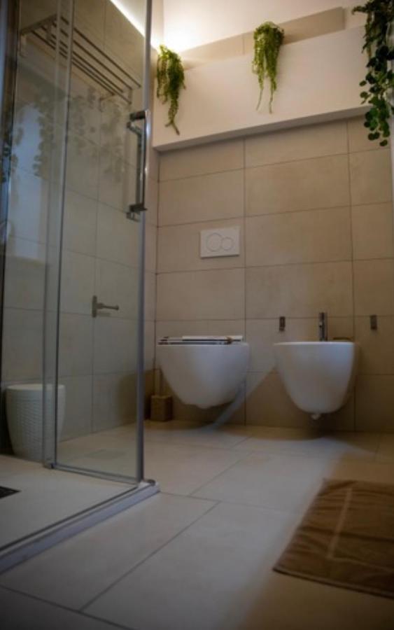 Lc Luxury Apartment Bari Exterior foto